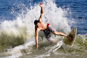 华体会app下载-职业联赛引援机制是否抑制本土发展，lpl引援规则