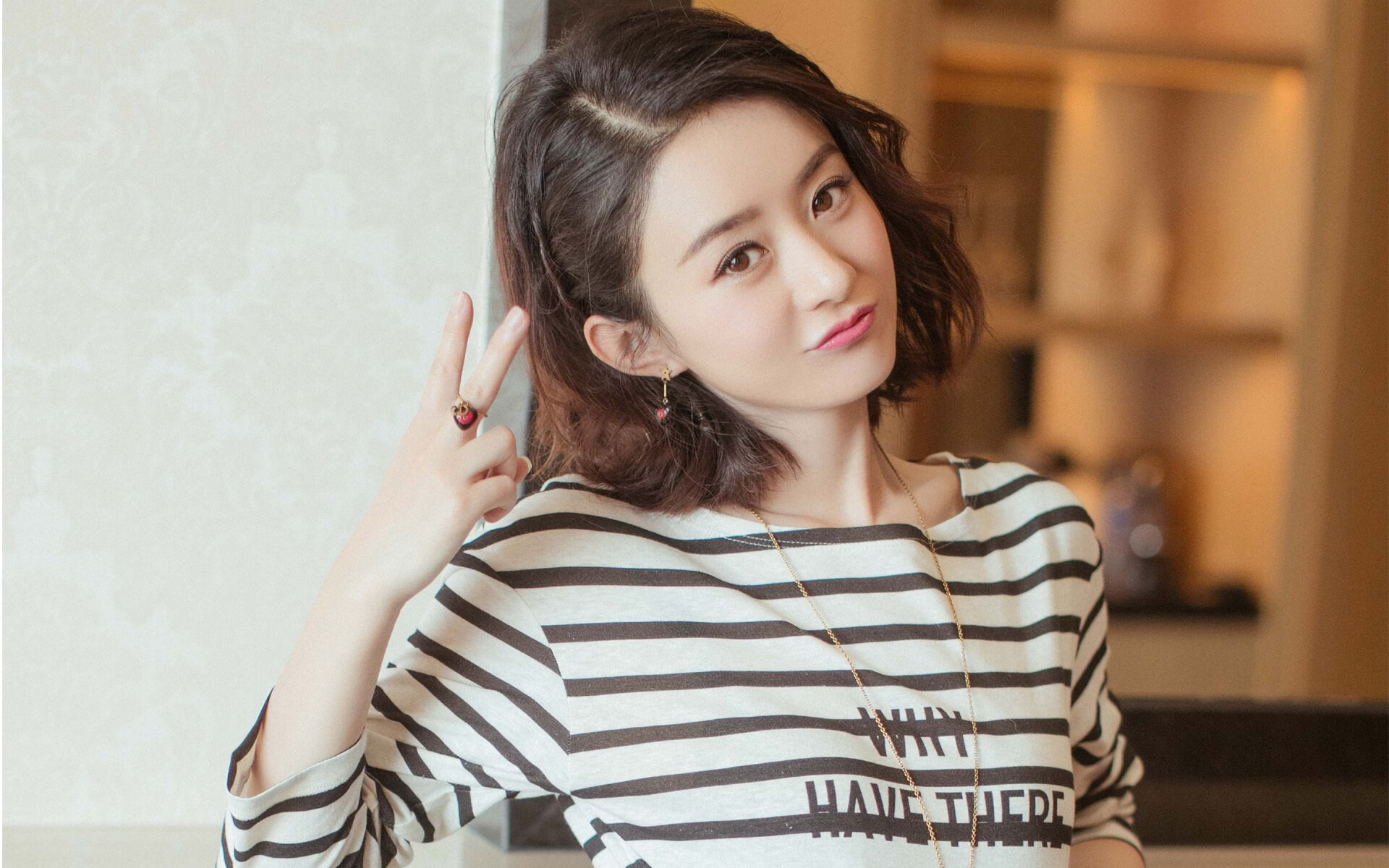 中乙联赛观众人次突破新高基层足球魅力持续释放,中乙联赛投入